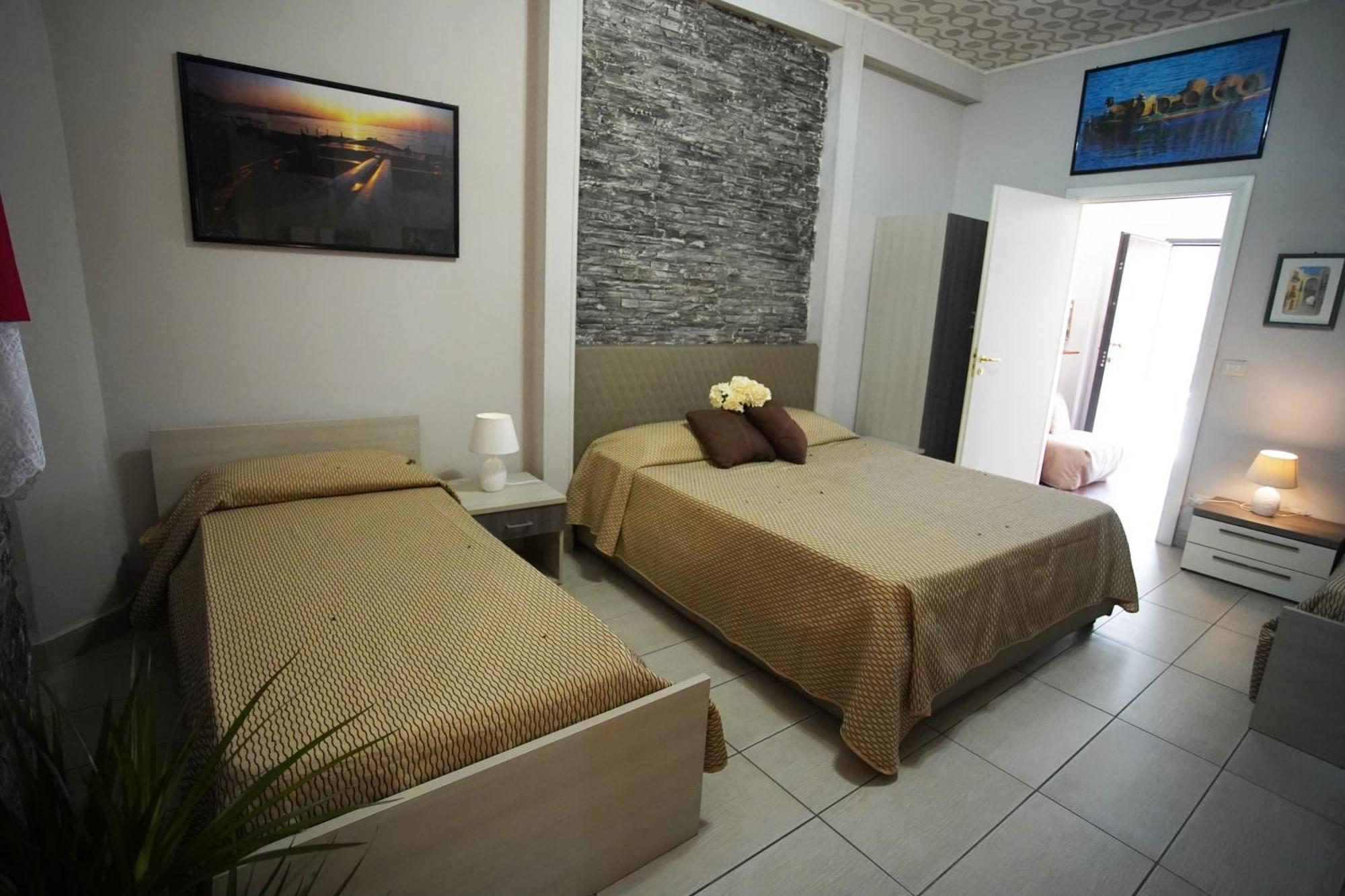 רג'יו די קאלאבריה Golden Dreams B&B מראה חיצוני תמונה