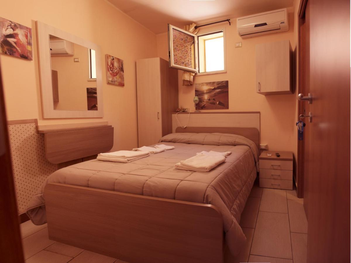 רג'יו די קאלאבריה Golden Dreams B&B מראה חיצוני תמונה